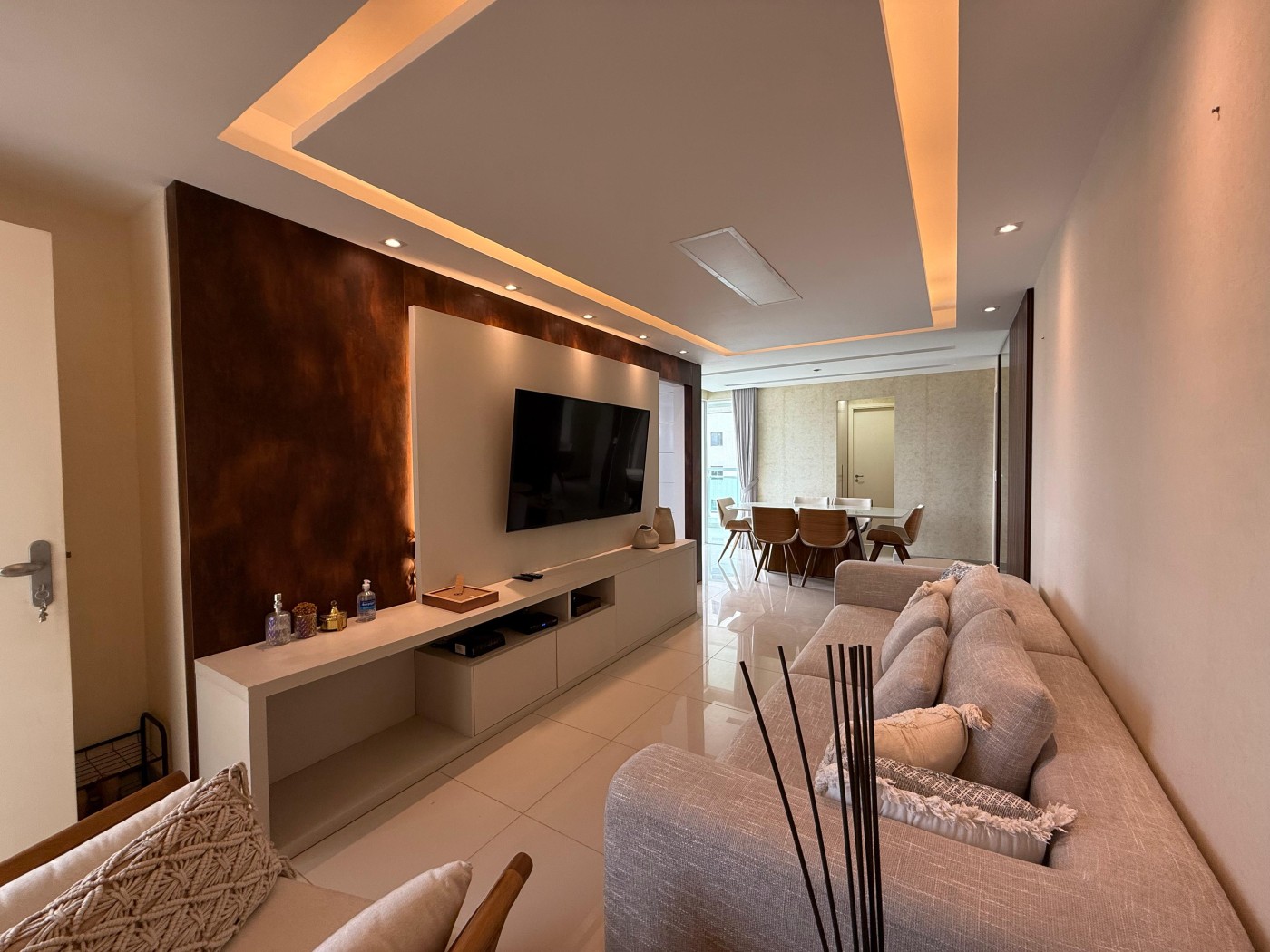 Apartamento, 3 quartos, 105 m² - Foto 2
