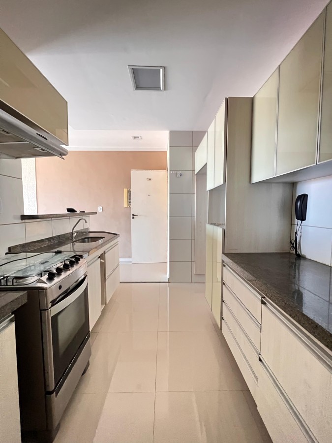 Apartamento, 3 quartos, 76 m² - Foto 3