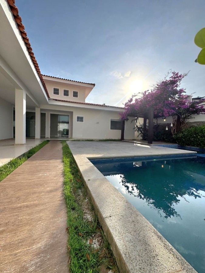 Casa de Condomínio, 4 quartos - Foto 1