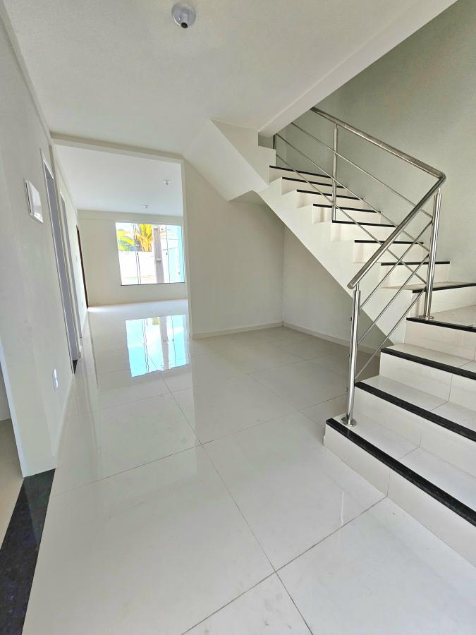 Casa, 4 quartos, 129 m² - Foto 1