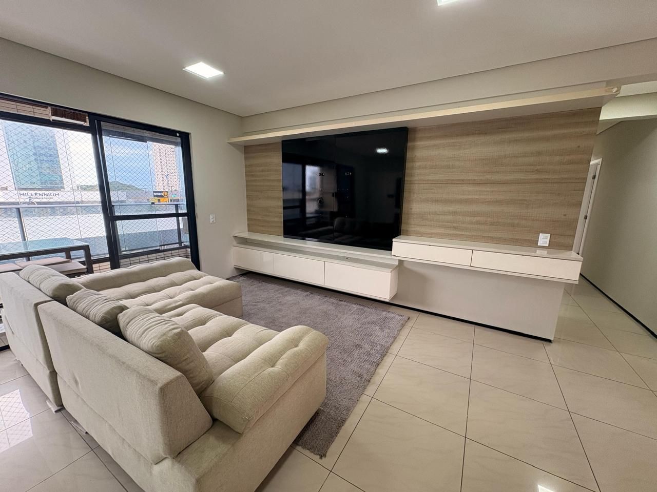 Apartamento, 4 quartos, 187 m² - Foto 1
