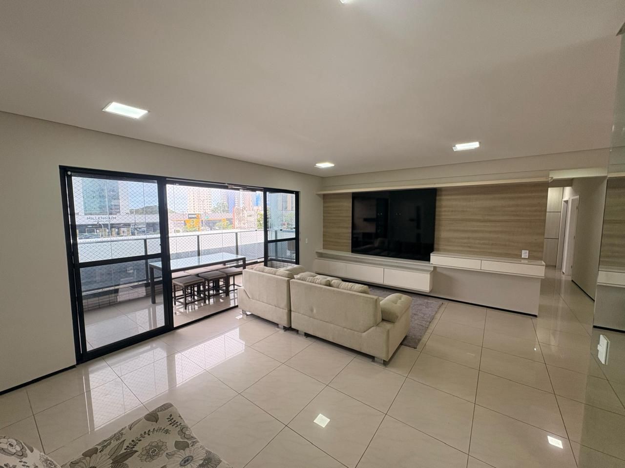 Apartamento, 4 quartos, 187 m² - Foto 4