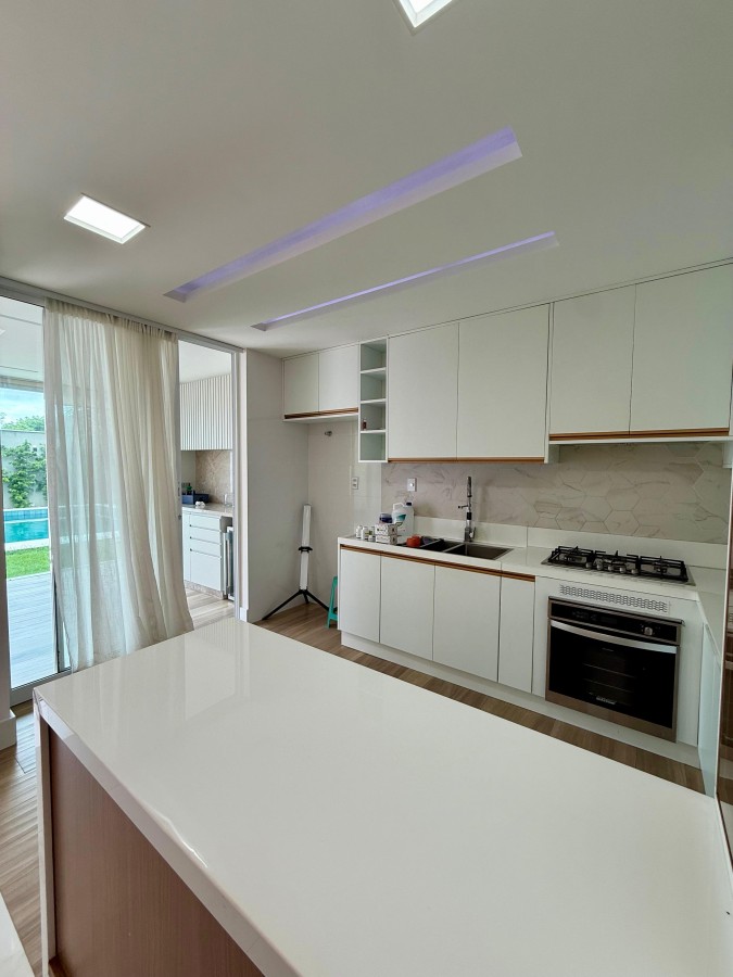 Casa, 3 quartos, 261 m² - Foto 22