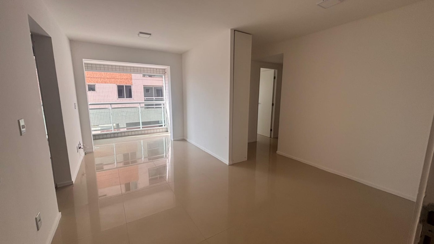 Apartamento, 3 quartos, 77 m² - Foto 1
