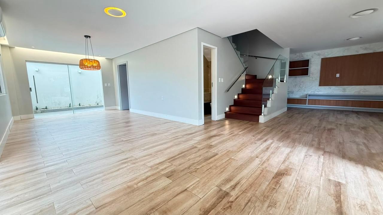 Casa, 4 quartos - Foto 2