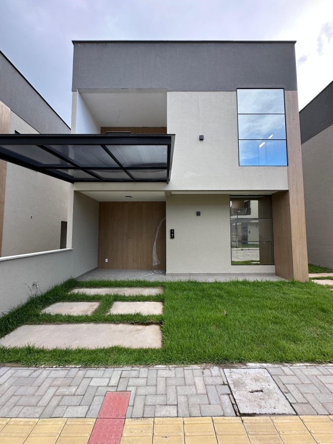 Casa, 4 quartos, 132 m² - Foto 1